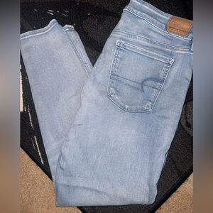 American Eagle Outfitters Light Blue Skinny Jeans